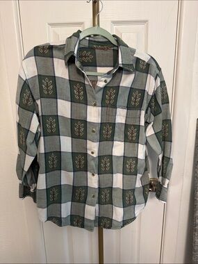 Vintage 90s Green and White Leaf  Checkered